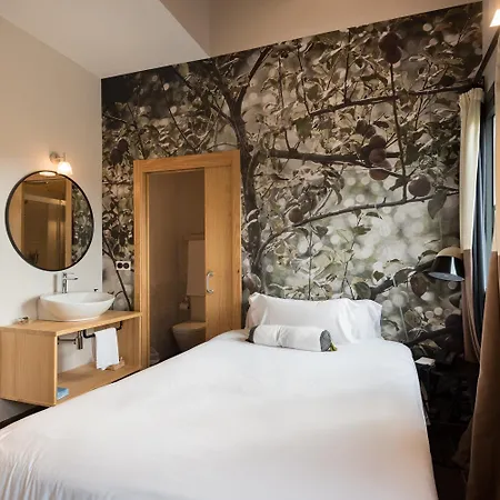 Rural Sagarlore Hotel