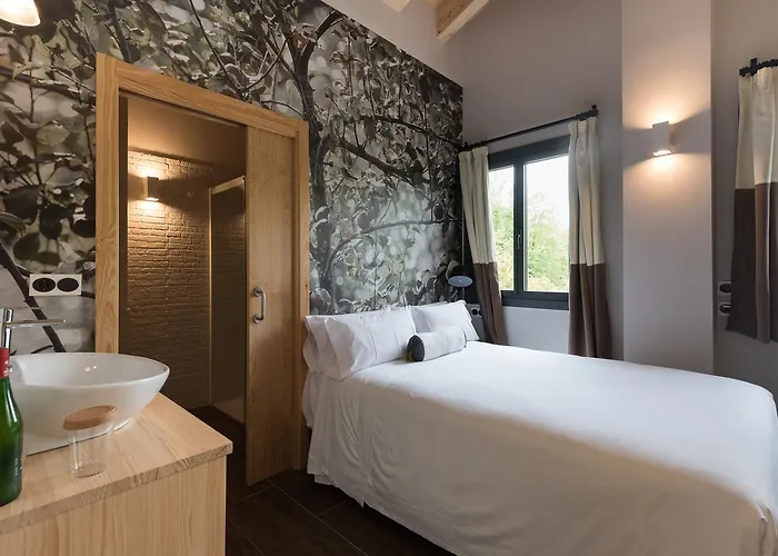 Rural Sagarlore Hotel