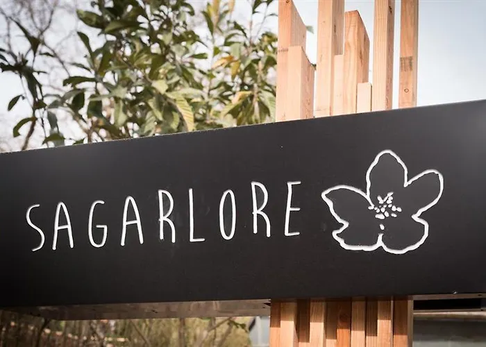 Rural Sagarlore Hotel