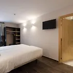 Rural Sagarlore Otel 2*