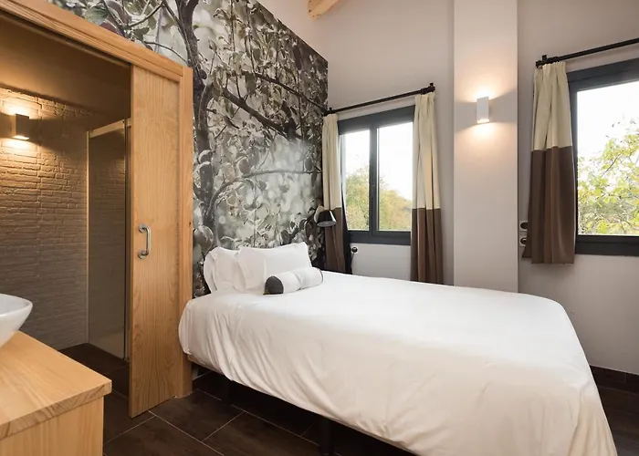 Rural Sagarlore Hotel 2*