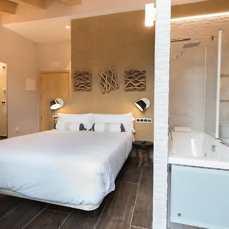 Rural Sagarlore Hotel 2*