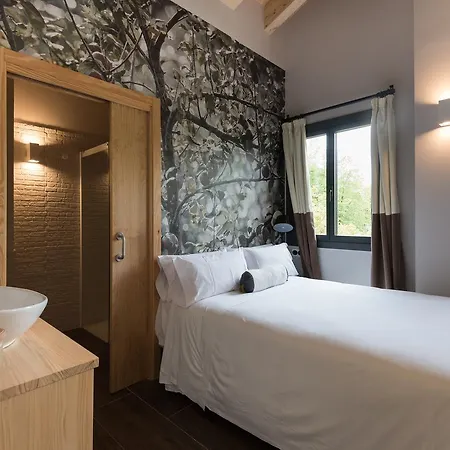 Rural Sagarlore Hotel